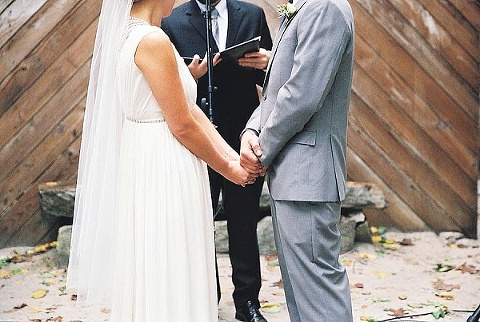 Camp Puh'tok Wedding || Matoli Keely Photography || Charm City Wed || www.charmcitywed.com