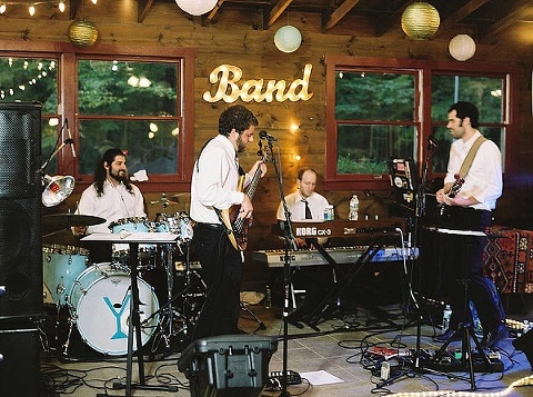 Camp Puh'tok Wedding || Matoli Keely Photography || Charm City Wed || www.charmcitywed.com