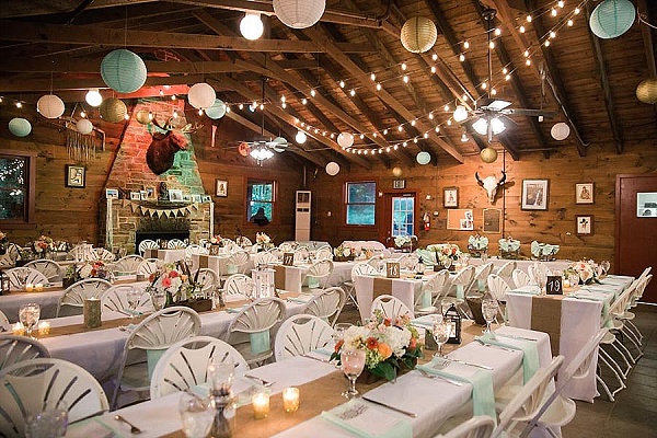 Camp Puh'tok Wedding || Matoli Keely Photography || Charm City Wed || www.charmcitywed.com Camp Puh'tok Wedding || Matoli Keely Photography || Charm City Wed || www.charmcitywed.com