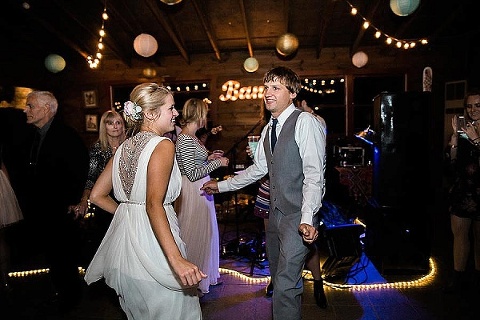 Camp Puh'tok Wedding || Matoli Keely Photography || Charm City Wed || www.charmcitywed.com