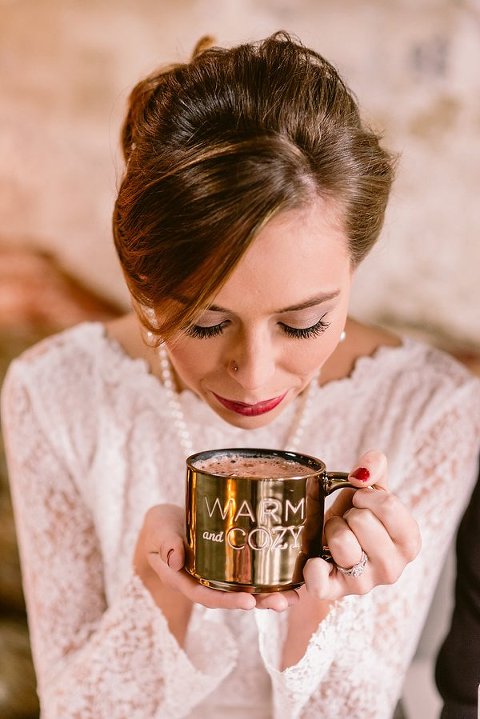 Maryland Christmas Wedding Styled Shoot || Bekah Kay Creative || Charm City Wed || www.charmcitywed.com