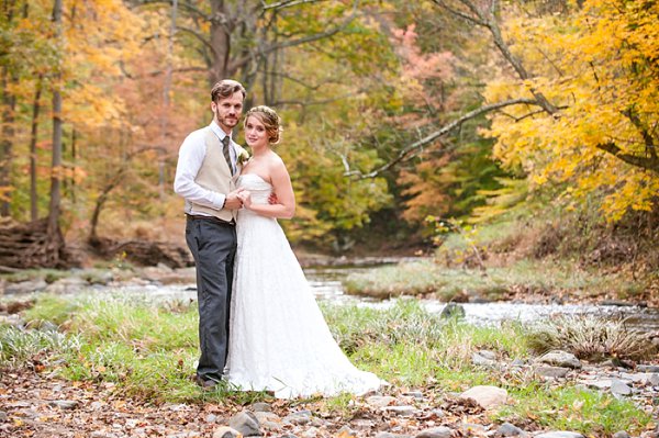 Fall Themed Styled Shoot || Love Charm Photo || Charm City Wed || www.charmcitywed.com