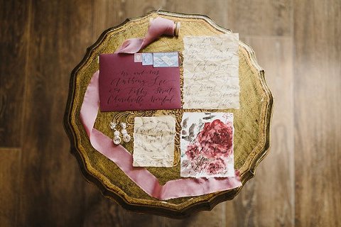 Maryland Christmas Wedding Styled Shoot || Kate Ann Photography || Pop the Cork Designs || Charm City Wed || www.charmcitywed.com