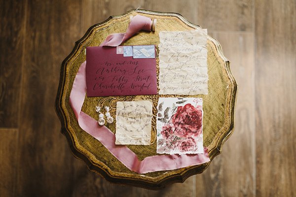 Maryland Christmas Wedding Styled Shoot || Kate Ann Photography || Pop the Cork Designs || Charm City Wed || www.charmcitywed.com