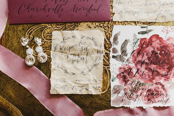 Maryland Christmas Wedding Styled Shoot || Kate Ann Photography || Pop the Cork Designs || Charm City Wed || www.charmcitywed.com