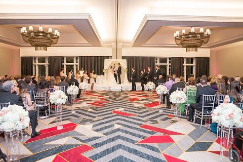 Maryland New Years Eve Wedding at the College Park Marriott || Brooke Tyson Photography || Charm City Wed || www.charmcitywed.com