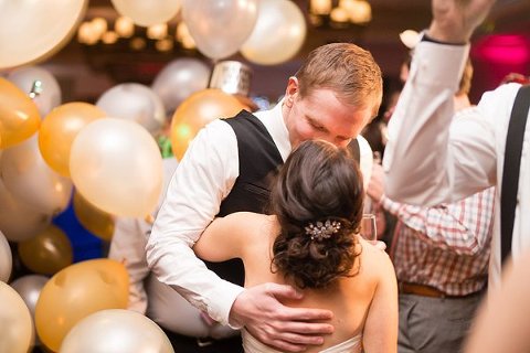 Maryland New Years Eve Wedding at the College Park Marriott || Brooke Tyson Photography || Charm City Wed || www.charmcitywed.com