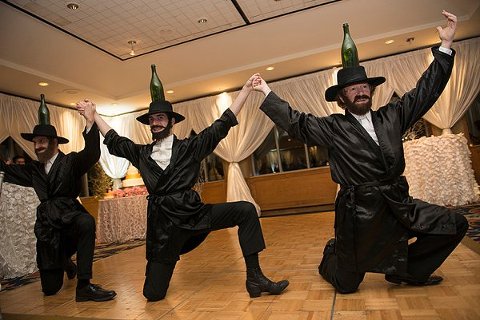 NYE Wedding at the Admiral Fell Inn || Kathleen Hertel Photography || Charm City Wed || www.charmcitywed.com