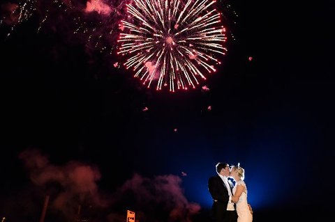 New Years Eve Wedding at the Frederick Douglass Isaac Myers Maritime Museum || Ashley Michelle Photography || Charm City Wed || www.charmcitywed.com