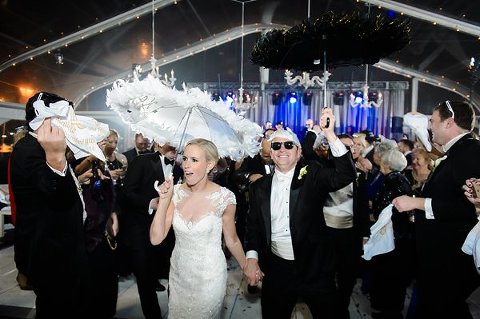 New Years Eve Wedding at the Frederick Douglass Isaac Myers Maritime Museum || Ashley Michelle Photography || Charm City Wed || www.charmcitywed.com