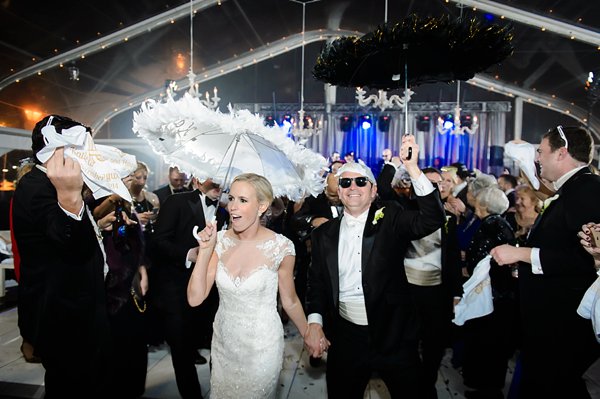 New Years Eve Wedding at the Frederick Douglass Isaac Myers Maritime Museum || Ashley Michelle Photography || Charm City Wed || www.charmcitywed.com