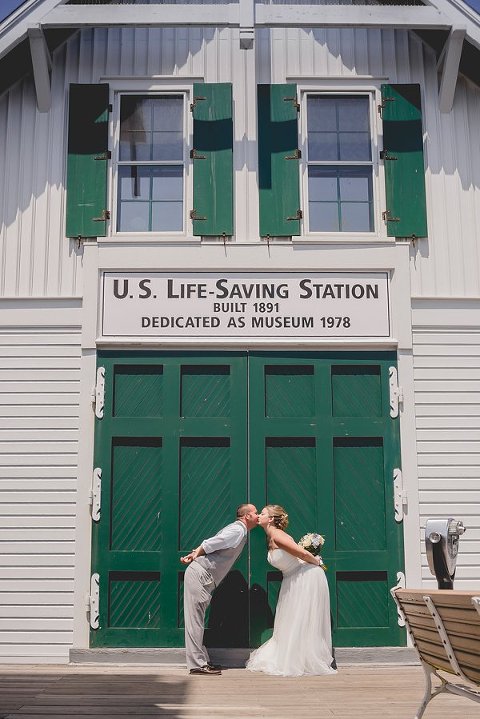 Ocean City Boardwalk wedding photos || Leah Rhianne Photography || Charm City Wed || www.charmcitywed.com