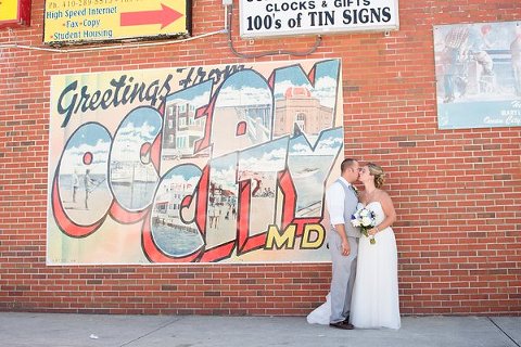Ocean City Boardwalk wedding photos || Leah Rhianne Photography || Charm City Wed || www.charmcitywed.com