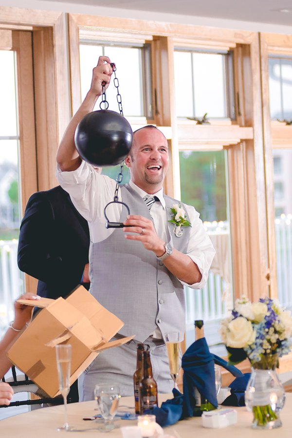 Ocean Pines Yacht Club wedding photos || Leah Rhianne Photography || Charm City Wed || www.charmcitywed.com