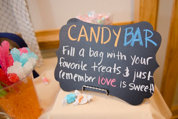 Ocean Pines Yacht Club wedding photos || Leah Rhianne Photography || Charm City Wed || www.charmcitywed.com