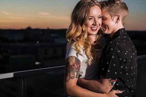 Sunflower Engagement Session || Photography by Brea || Charm City Wed || www.charmcitywed.com