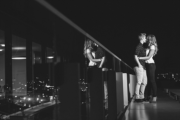 Sunflower Engagement Session || Photography by Brea || Charm City Wed || www.charmcitywed.com