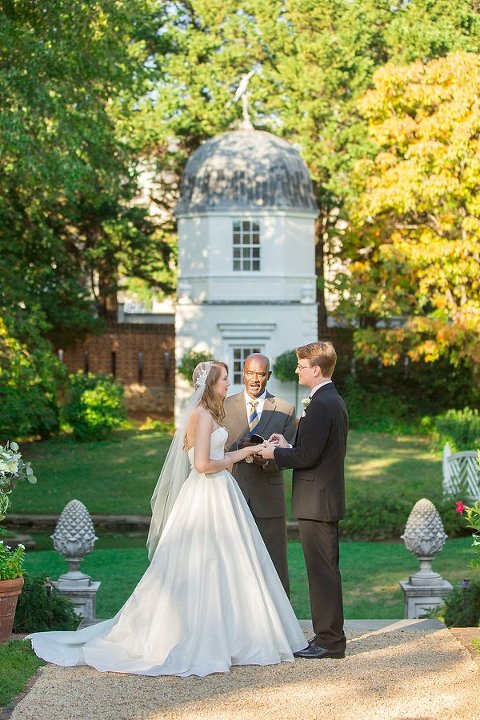 William Paca House Wedding || Anna Schmidt Photography || Charm City Wed || www.charmcitywed.com