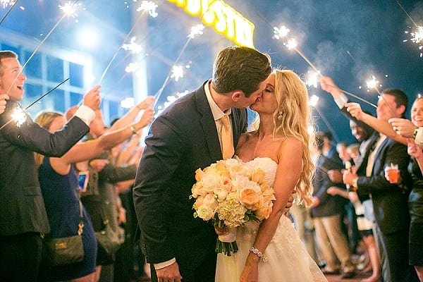 Baltimore Museum of Industry Wedding || TPoz Photography || Charm City Wed || www.charmcitywed.com