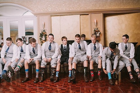 Chesapeake Inn Winter Wedding || Sarah Brookhart Photography || Charm City Wed || www.charmcitywed.com