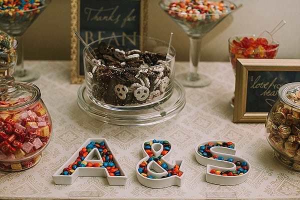 Chesapeake Inn Winter Wedding || Sarah Brookhart Photography || Charm City Wed || www.charmcitywed.com