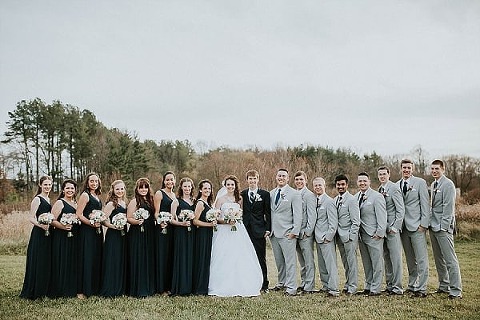 Chesapeake Inn Winter Wedding || Sarah Brookhart Photography || Charm City Wed || www.charmcitywed.com