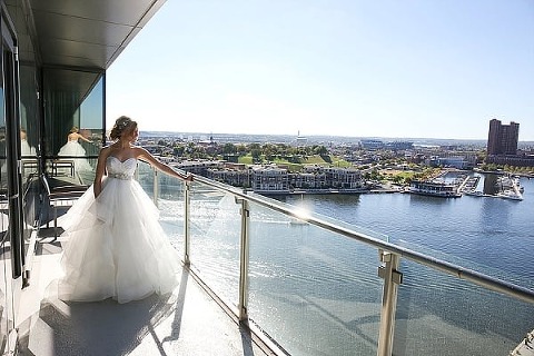Four Seasons Wedding || Michael Bennett Kress Photography || Charm City Wed || www.charmcitywed.com