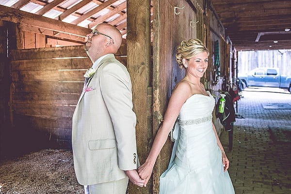 Greendale Farm Wedding || Leah Rhianne Photography || Charm City Wed || www.charmcitywed.com