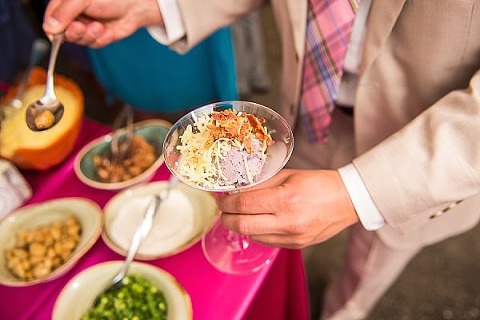 Greendale Farm Wedding || Leah Rhianne Photography || Charm City Wed || www.charmcitywed.com