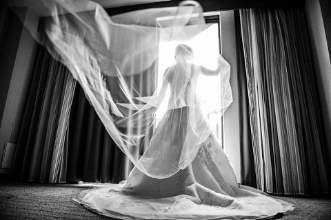 Hunt Valley Golf Club Wedding || Kathleen Hertel Photography || Charm City Wed || www.charmcitywed.com