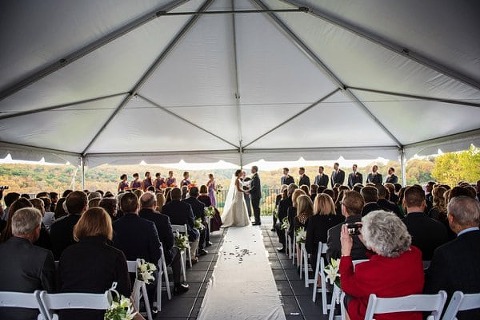 Hunt Valley Golf Club Wedding || Kathleen Hertel Photography || Charm City Wed || www.charmcitywed.com
