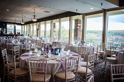 Hunt Valley Golf Club Wedding || Kathleen Hertel Photography || Charm City Wed || www.charmcitywed.com