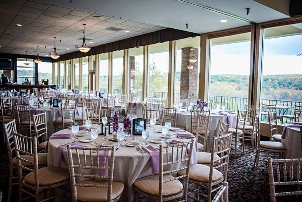 Hunt Valley Golf Club Wedding || Kathleen Hertel Photography || Charm City Wed || www.charmcitywed.com