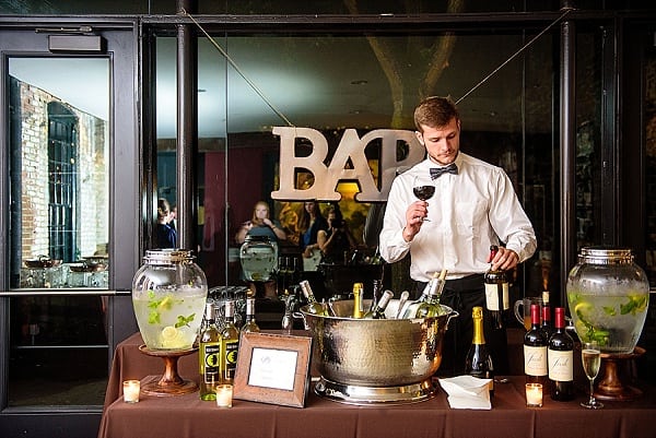 Mt Washington Mill Dye House Wedding || Annabelle Dando Photography || Charm City Wed || www.charmcitywed.com Mt Washington Mill Dye House Wedding || Annabelle Dando Photography || Charm City Wed || www.charmcitywed.com