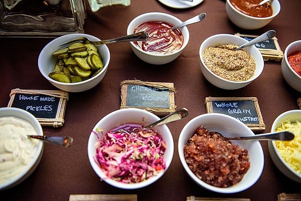 Mt Washington Mill Dye House Wedding || Annabelle Dando Photography || Charm City Wed || www.charmcitywed.com Mt Washington Mill Dye House Wedding || Annabelle Dando Photography || Charm City Wed || www.charmcitywed.com