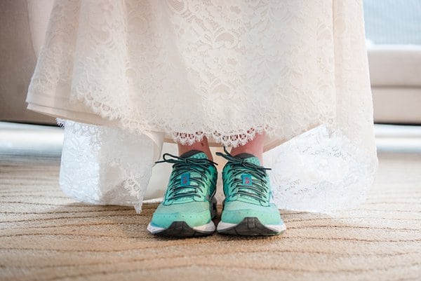 Snowy BMI Wedding in Baltimore || Leah Rhianne Photography || Charm City Wed || www.charmcitywed.com Snowy BMI Wedding in Baltimore || Leah Rhianne Photography || Charm City Wed || www.charmcitywed.com