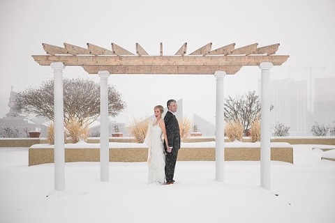  Snowy BMI Wedding in Baltimore || Leah Rhianne Photography || Charm City Wed || www.charmcitywed.com