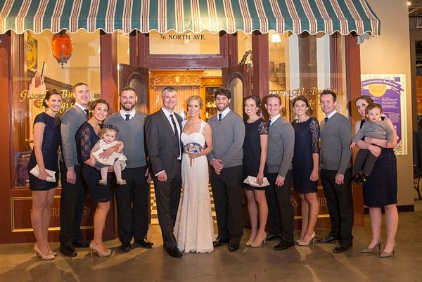 Snowy BMI Wedding in Baltimore || Leah Rhianne Photography || Charm City Wed || www.charmcitywed.com Snowy BMI Wedding in Baltimore || Leah Rhianne Photography || Charm City Wed || www.charmcitywed.com