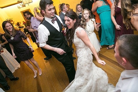The Cloisters Wedding || Artful Weddings Photography || Charm City Wed || www.charmcitywed.com