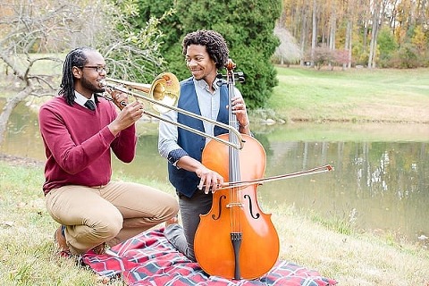 Brookside Gardens Engagement Session || Ashley Marie Photography || Charm City Wed || www.charmcitywed.com