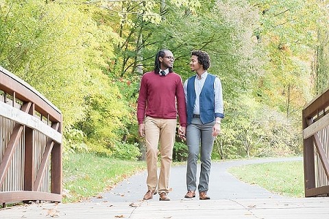 Brookside Gardens Engagement Session || Ashley Marie Photography || Charm City Wed || www.charmcitywed.com