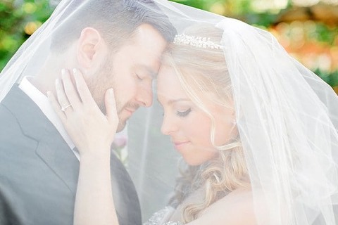 Celebrations at the Bay Wedding || Dyanna LaMora || Charm City Wed || www.charmcitywed.com