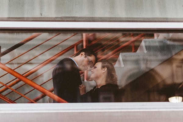 Downtown Baltimore Engagement Session || Thread+Feather Photography || Charm City Wed || www.charmcitywed.com Downtown Baltimore Engagement Session || Thread+Feather Photography || Charm City Wed || www.charmcitywed.com