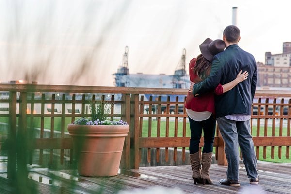 Fells Point Waterfront Engagement || Kirsten Smith Photography || Charm City Wed || www.charmcitywed.com