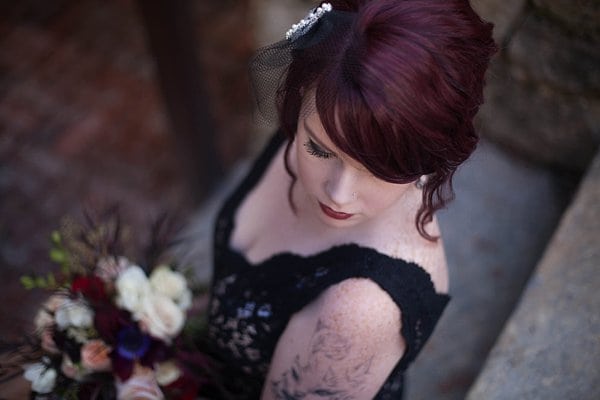 Romantic Red Inspiration at the Patapsco Female Institute || PhotoChic || Charm City Wed || www.charmcitywed.com Romantic Red Inspiration at the Patapsco Female Institute || PhotoChic || Charm City Wed || www.charmcitywed.com