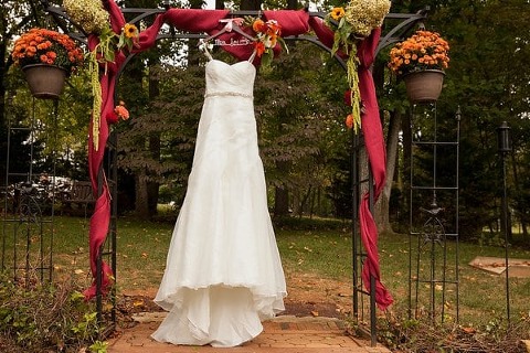 Swan Harbor Farm Wedding || Borrowed Blue Photography || Charm City Wed || www.charmcitywed.com