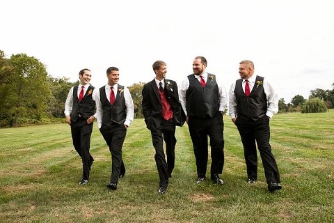 Swan Harbor Farm Wedding || Borrowed Blue Photography || Charm City Wed || www.charmcitywed.com