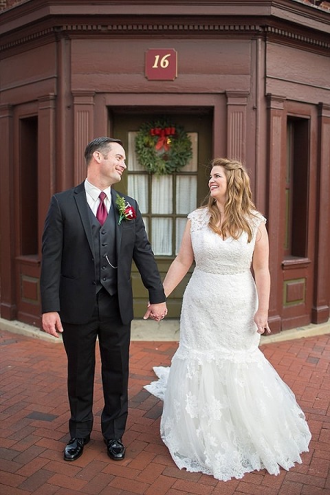 Westin Annapolis Wedding || Anna Schmidt Photography || Charm City Wed || www.charmcitywed.com