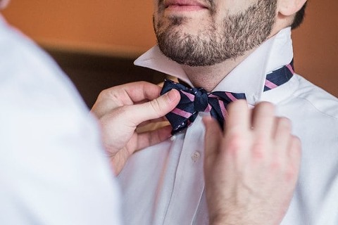 Winter AVAM Wedding || Leah Rhianne Photography || Charm City Wed || www.charmcitywed.com