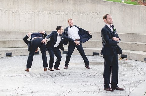 Winter AVAM Wedding || Leah Rhianne Photography || Charm City Wed || www.charmcitywed.com